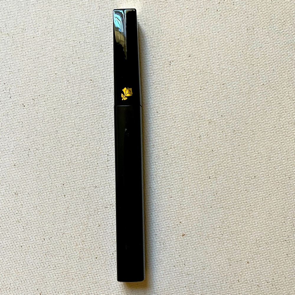 BRAND NEW AUTHENTIC Lancôme Definicils Mascara - Picture 2 of 2